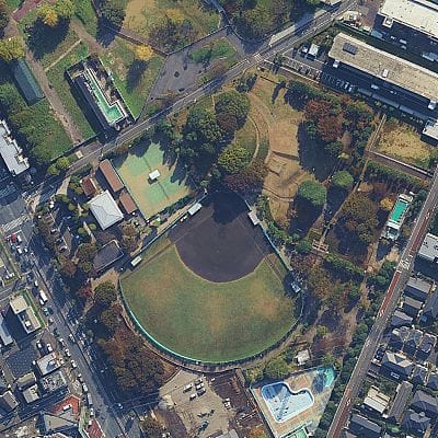Cartoon drone-style Google Maps aerial illustration prompt - AI提示词