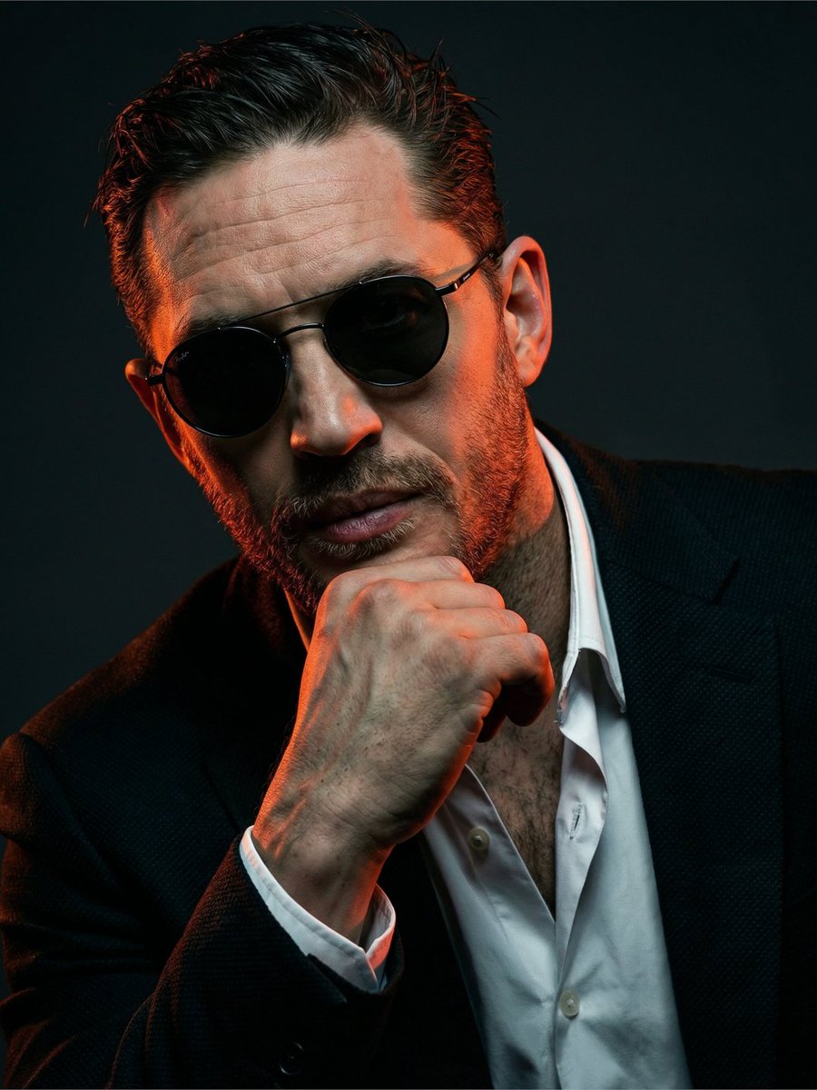 Preview image for Rugged Man Chiaroscuro Portrait prompt