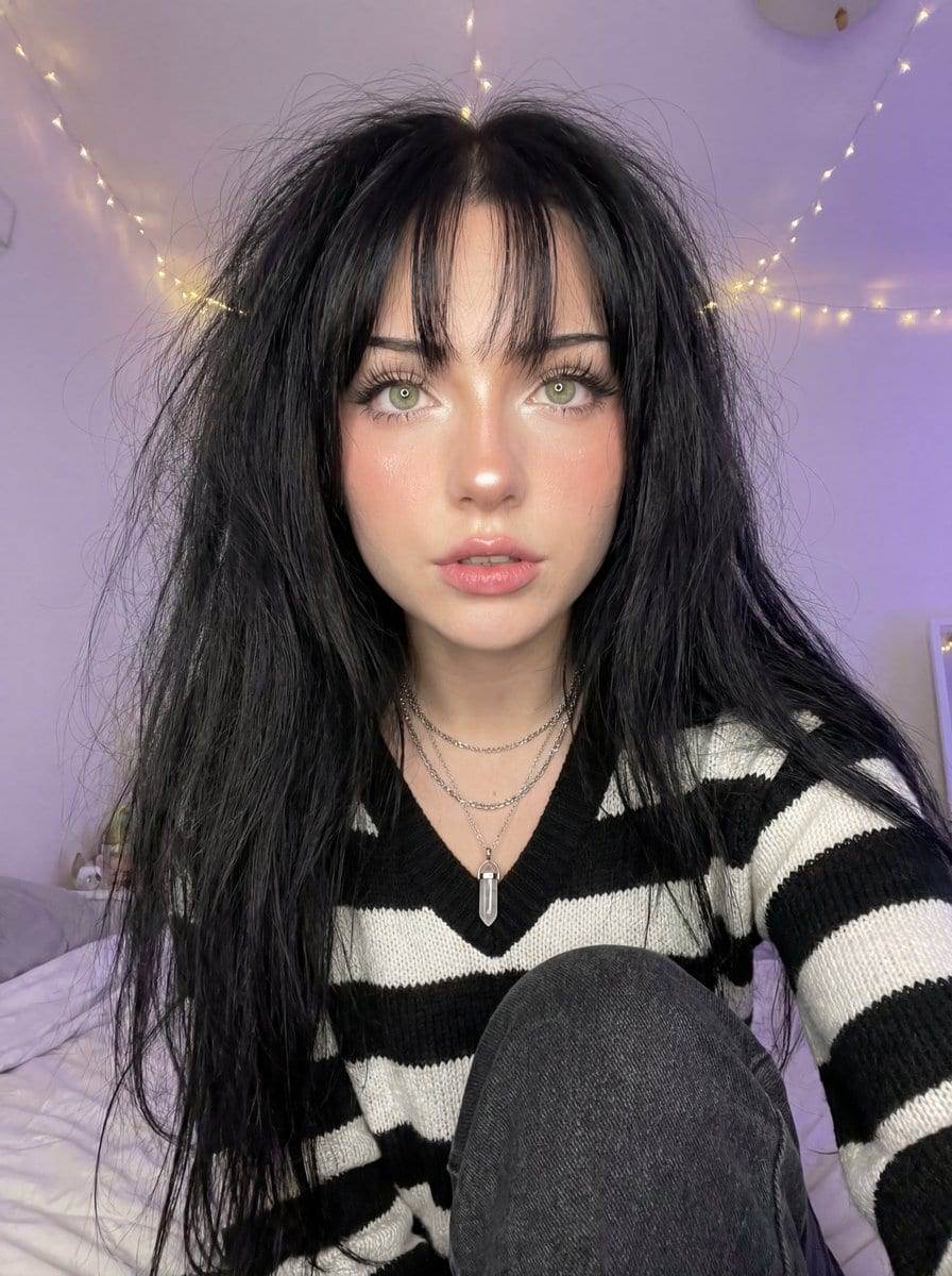 Soft Focus High-Angle Selfie Prompt - Prompt de IA