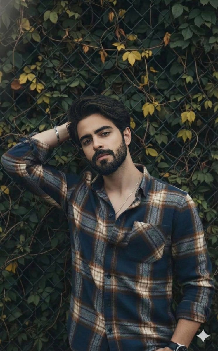 Streetwear Fashion Portrait in Autumn Tones - AI 프롬프트