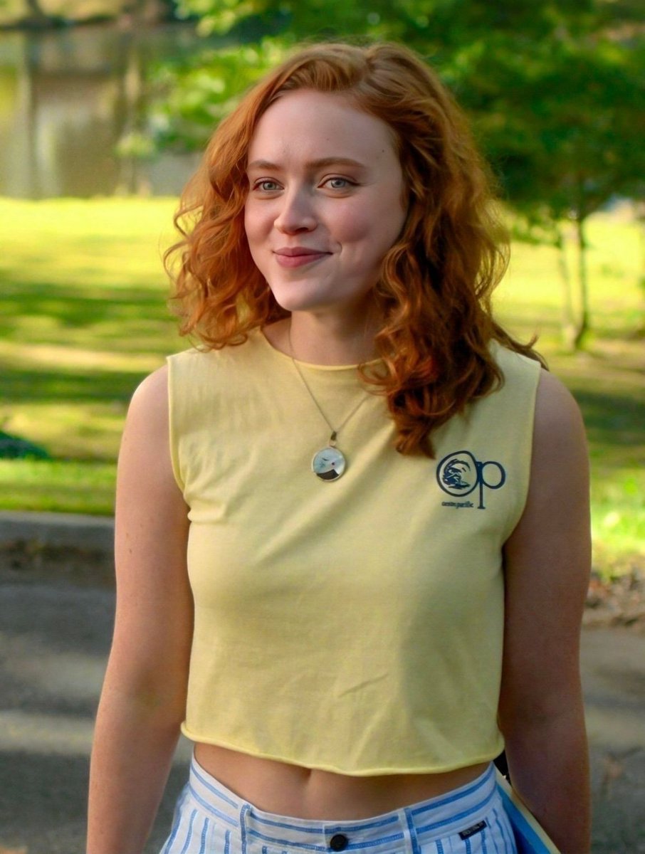 Preview image for Sunny Park Portrait Prompt (Sadie Sink) prompt