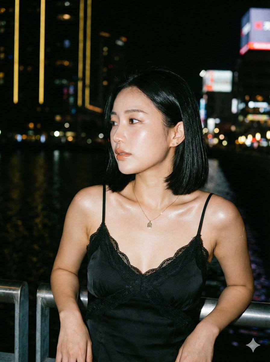 Ultra Photorealistic Nighttime Portrait with Flash - Prompt IA
