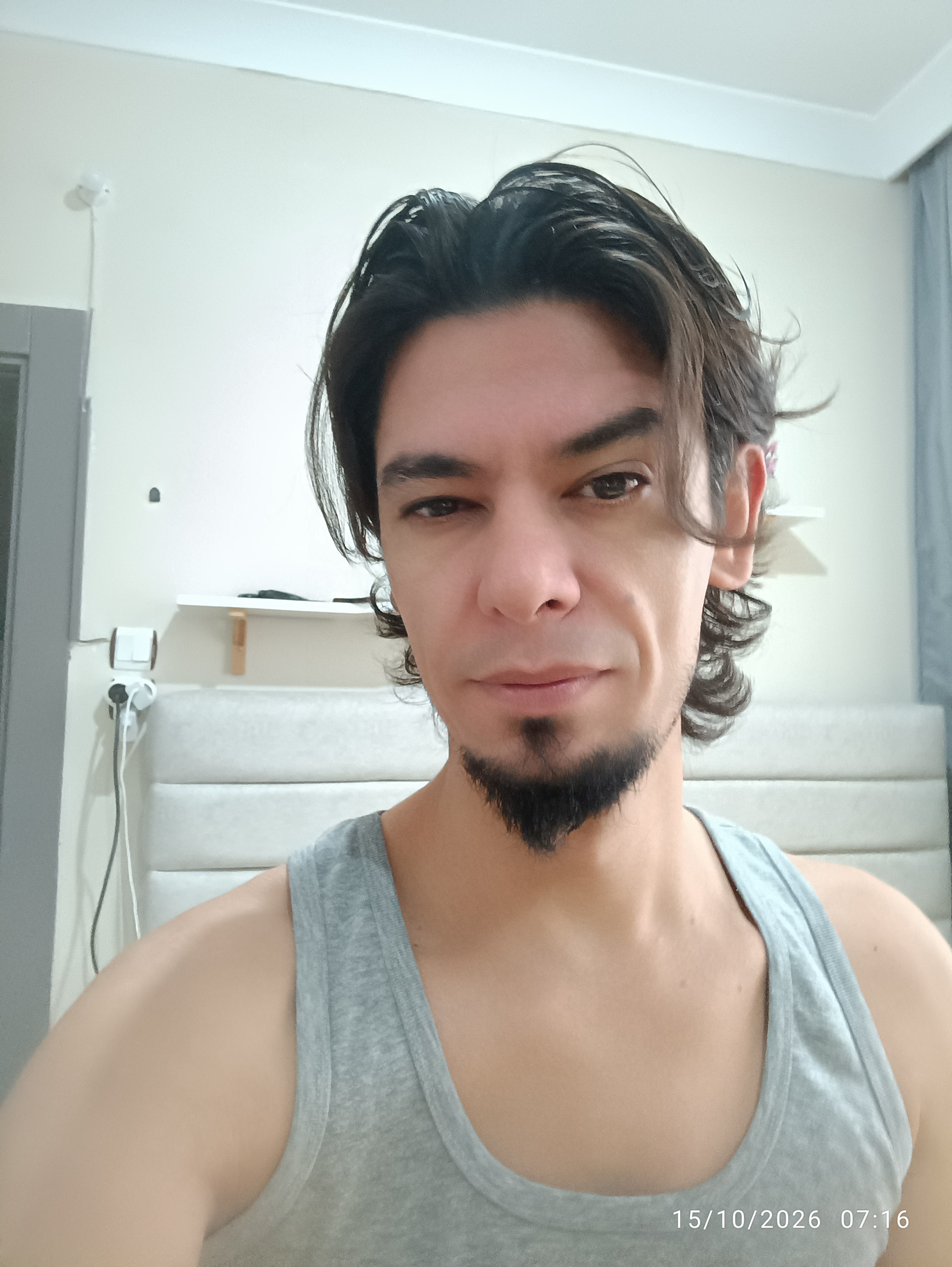 1. tasarm AI prompt example