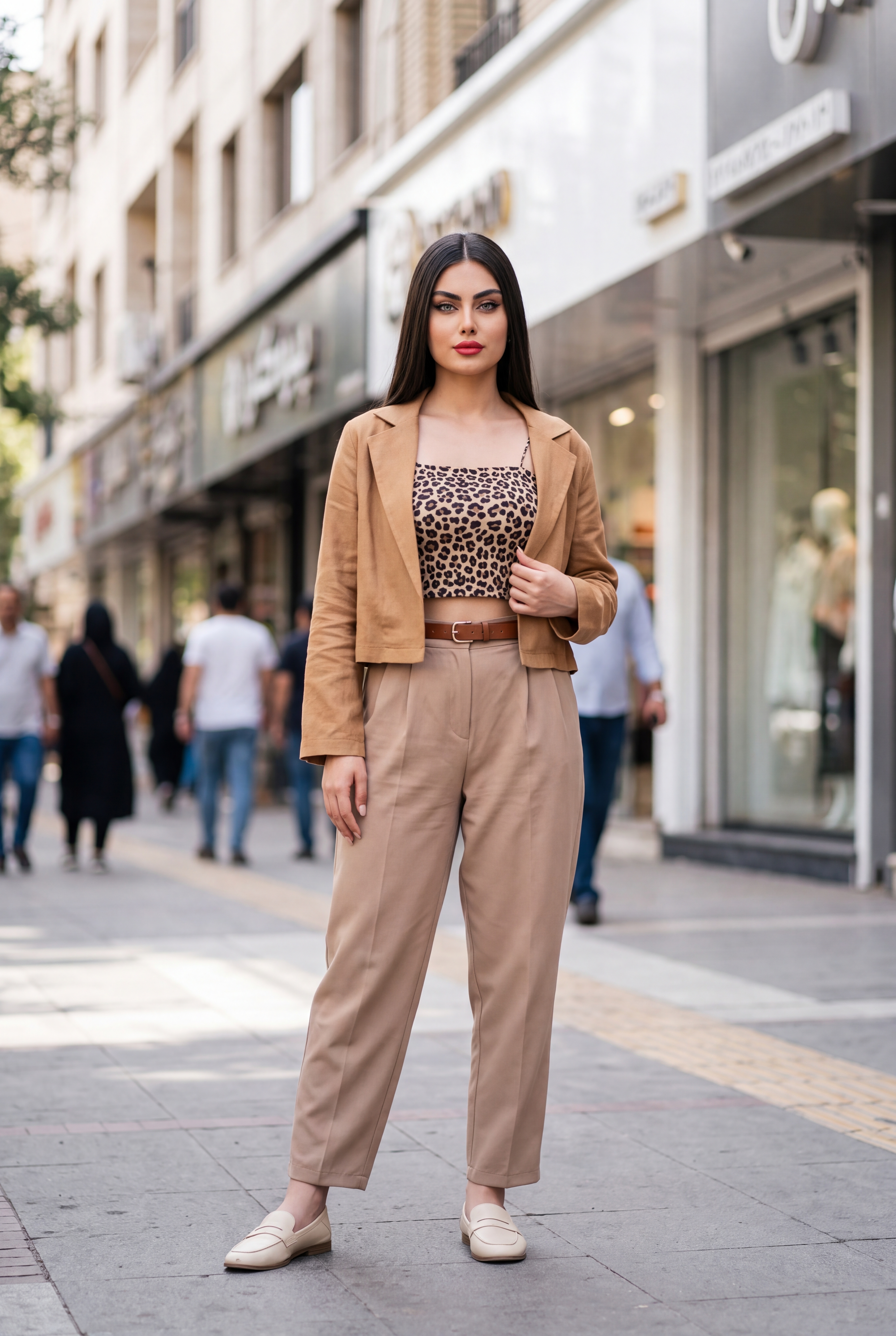 Leopard Print in Street Style KI-Anweisungsbeispiel